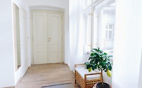 Chill Apartments